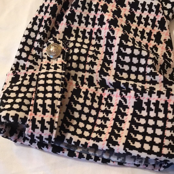 Tommy Hilfiger top - Picture 3 of 3